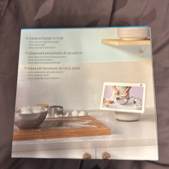 Echo White Tablet Large Screen - Picture 2 of 5